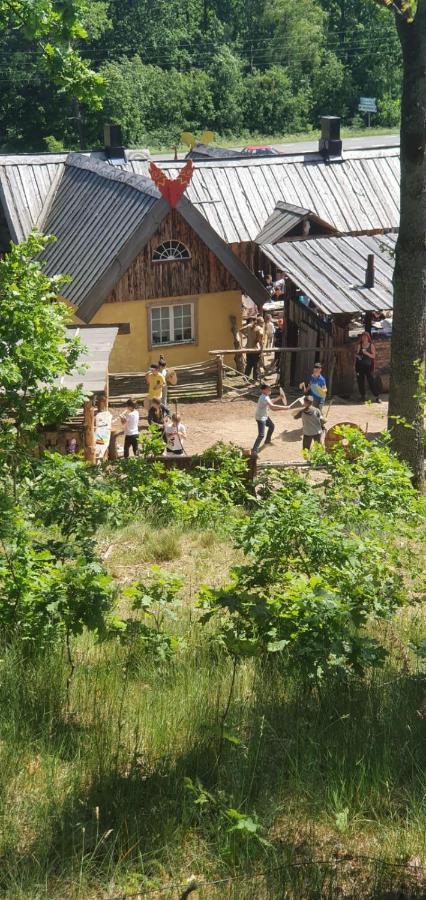 Vittfarnas Hird Vikingaby Bed & Breakfast Sosdala Exterior photo